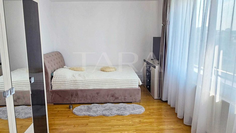 Apartament decomandat, terasă 10 mp și panoramă deosebită, Buna Ziua. - Poză 4