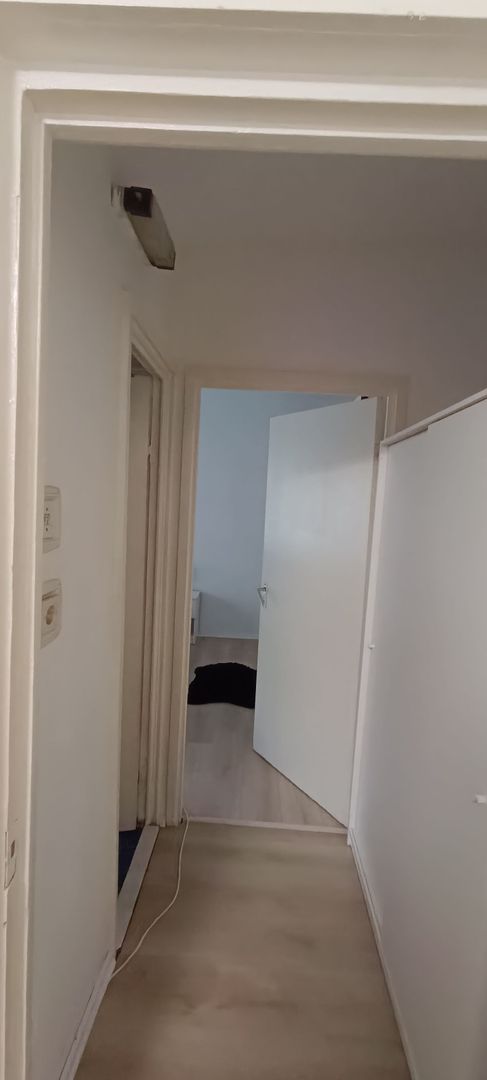 Apartament 2 camere la parter + balcon langa Spitalul Jufetean - Poză 9