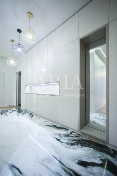 LUXURY PENTHOUSE FOREST - Poză 2