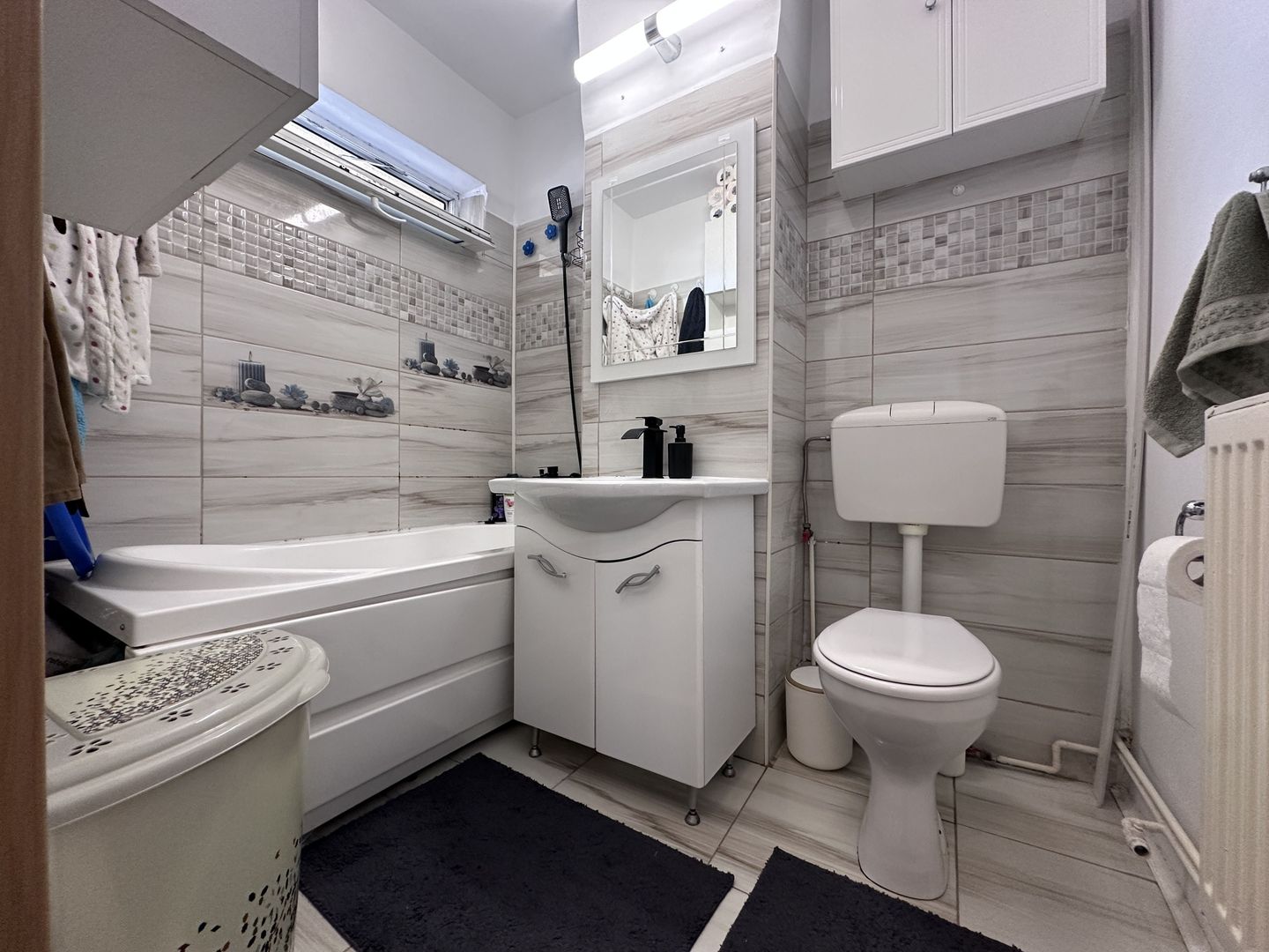 Primitor și luminos! Vânzare apartament cu 2 camere în M6, Târgoviște. - Poză 12