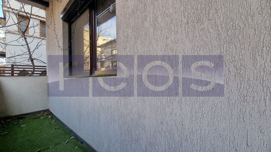 VANZARE- 9- CAMERE (S+P)- VILA -COTROCENI - Poză 23