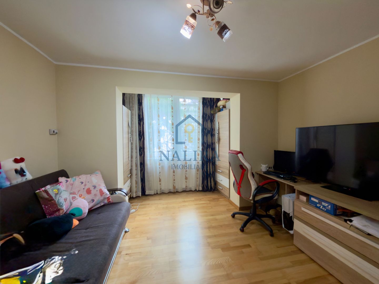 Apartament 2 camere de vânzare – zona școlii 11 - Poză 9