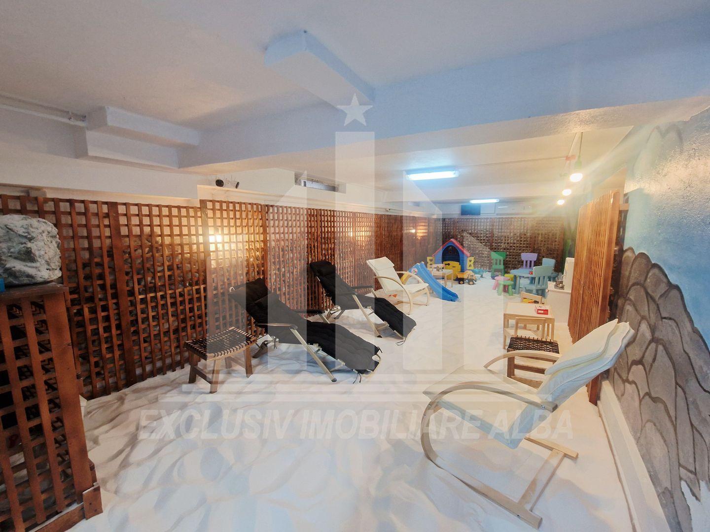 Spatiu Comercial | Laborator analize medicale | 400 mp | Cetate - Poză 3