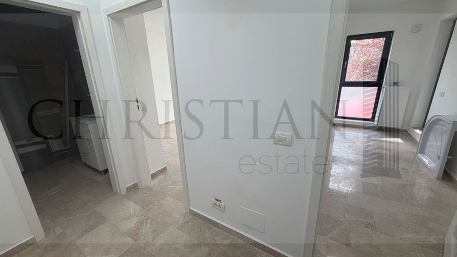 SPATIU COMERCIAL STRADAL  - Exigent Plaza Faza 2 - Trafic Intens - Poză 5
