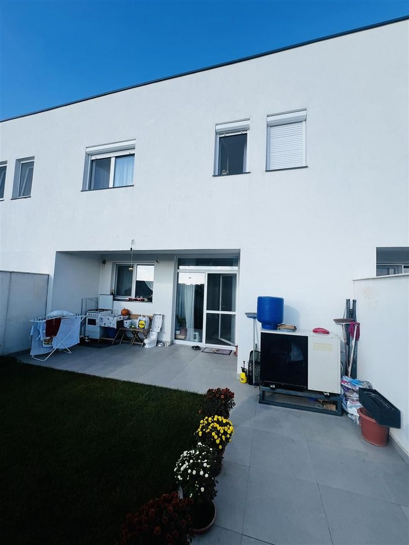 Casa de vanzare tip duplex Nojorid - Poză 7