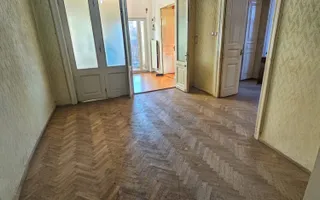 Casă cu arhitectură interbelică, 5 camere, teren 409 mp – Central - Poză 44