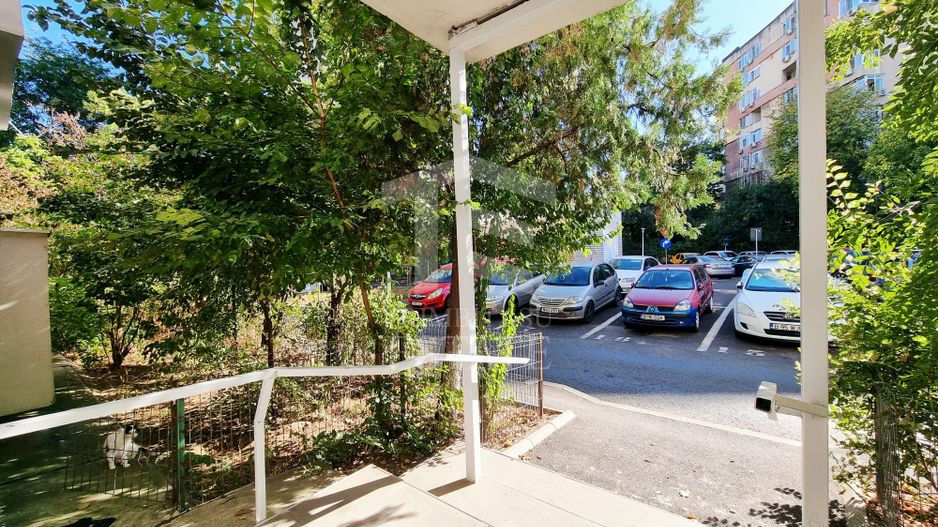 MILITARI LUJERULUI METROU 2 Camere Etaj 2din4 Bloc Reabilitat Termic - Poză 13