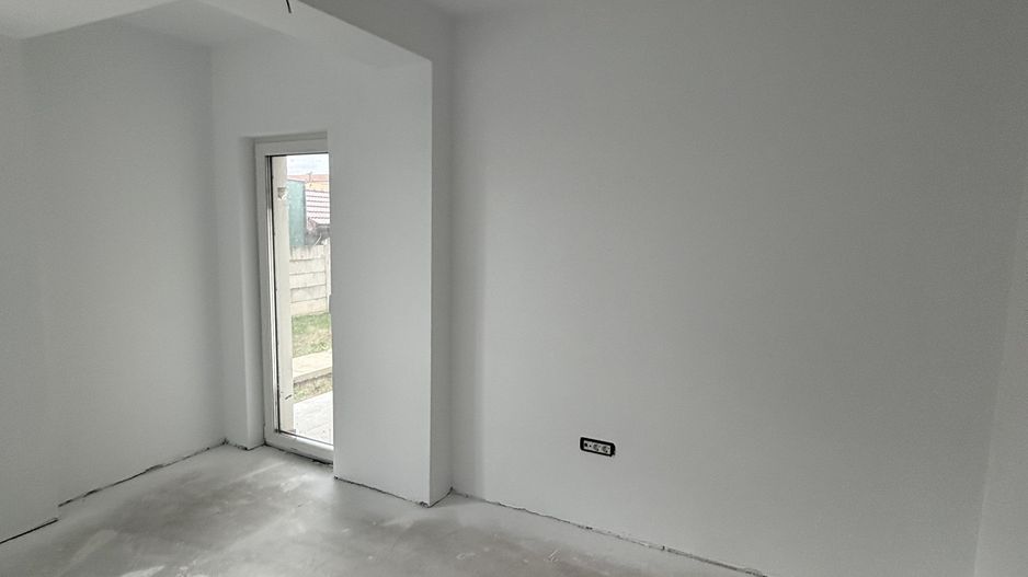 Apartament 3 camere în imobil nou - Poză 9