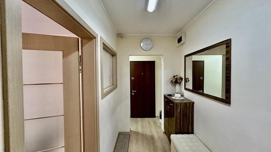 Apartament de închiriat în Sibiu – 3 camere, decomandat, 2 băi, 80 mp - Poză 7