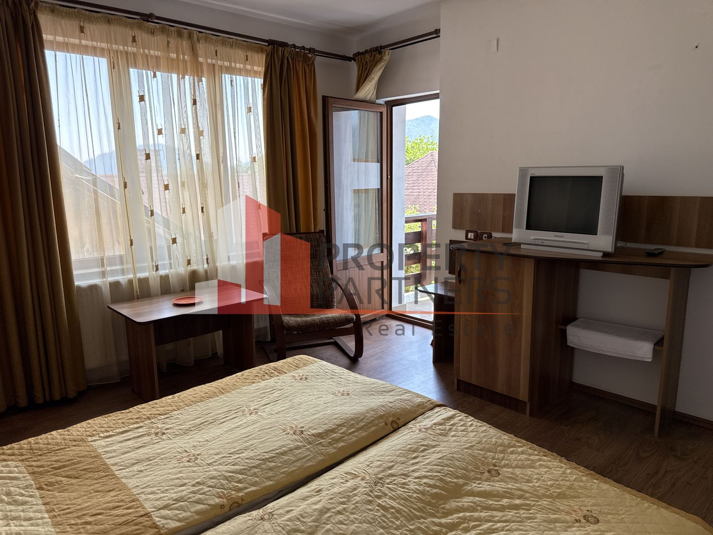 Pensiune cu vedere spectaculoasă la Bucegi și Piatra Craiului – Bradul Inalt - Poză 19