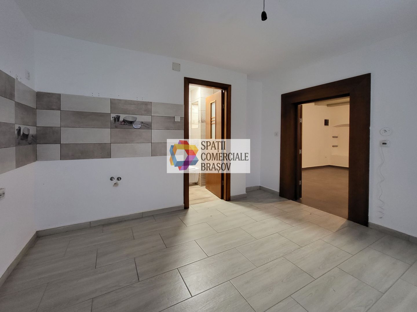 Spatiu comercial Ultracentaral Brasov - 83mp - Poză 6
