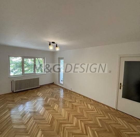 Apartament 3 camere zona Dorobanti etaj 1 cu Garaj - Poză 1
