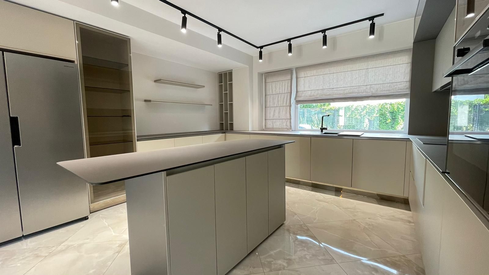 Vilă Duplex Premium cu Piscină și Garaj – Pipera | 2 locuri de parcare exterior - Poză 6