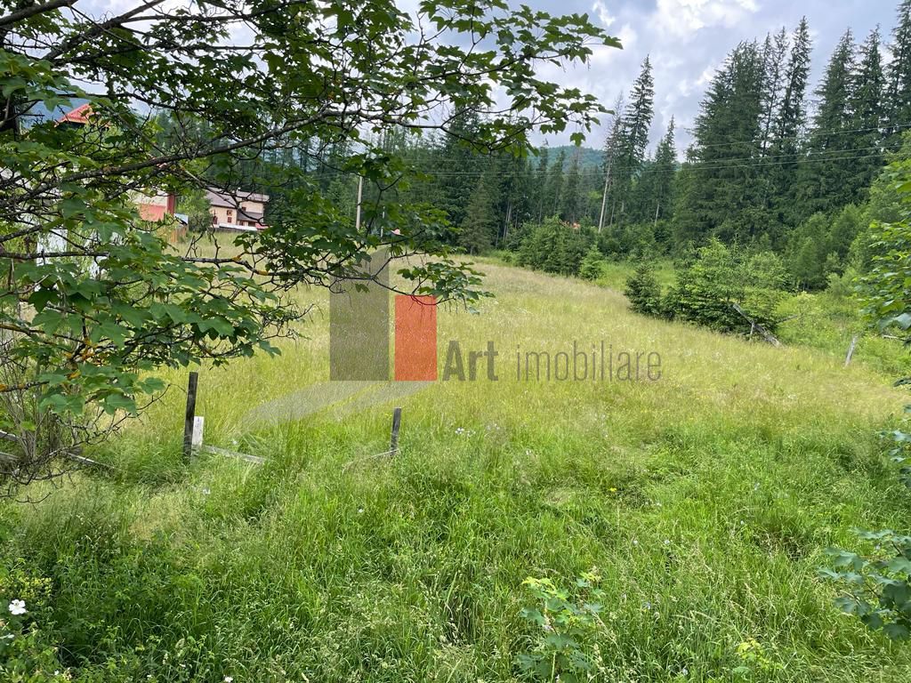 Teren statiunea Cheia, zona centrala, 45 km de Brasov - Poză 1