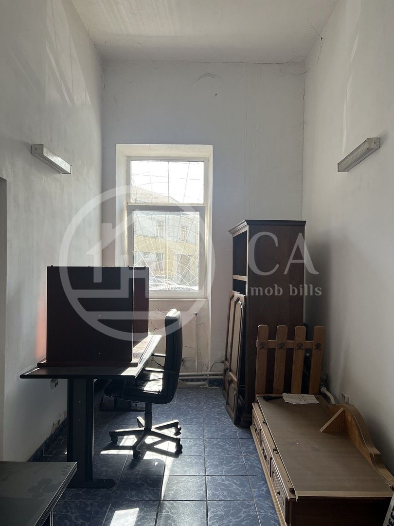 Apartament la casa cu 7 camere de vanzare Ultracentral Oradea - Poză 5