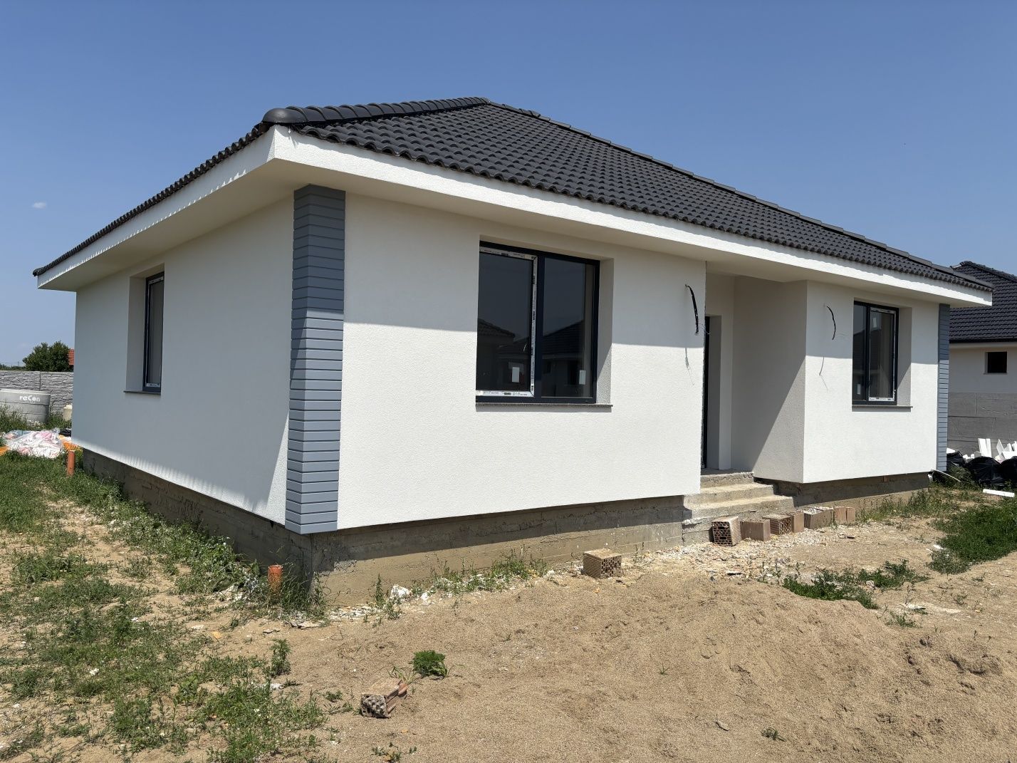 Vand Case noi Lazuri - Poză 1