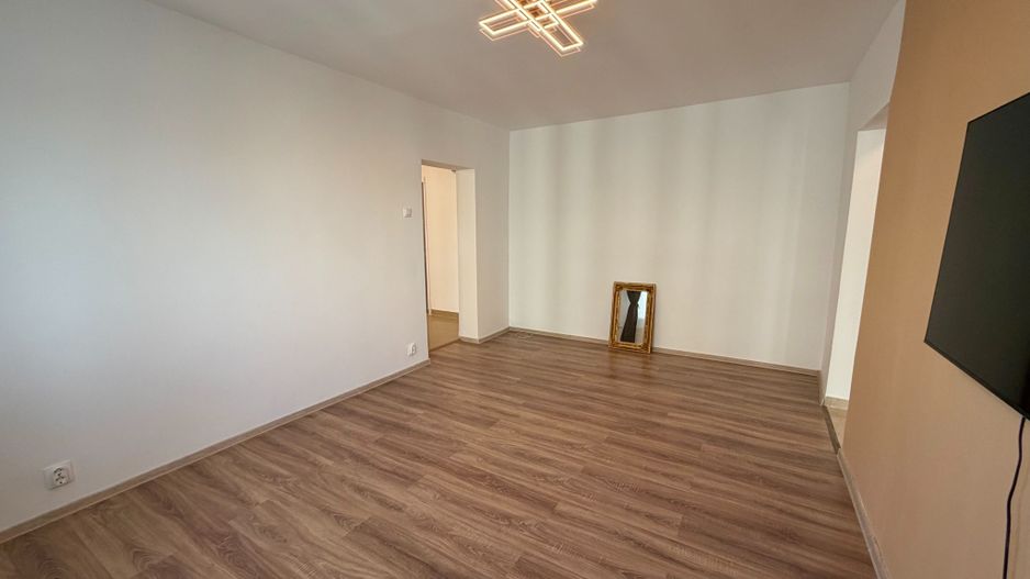 Apartament 2 camere cu vedere catre Lacul Plumbuita - Doamna Ghica - Poză 9