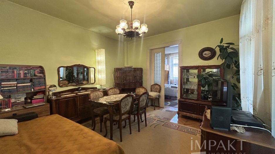 Vanzare apartament la casa in zona Horea! - Poză 1