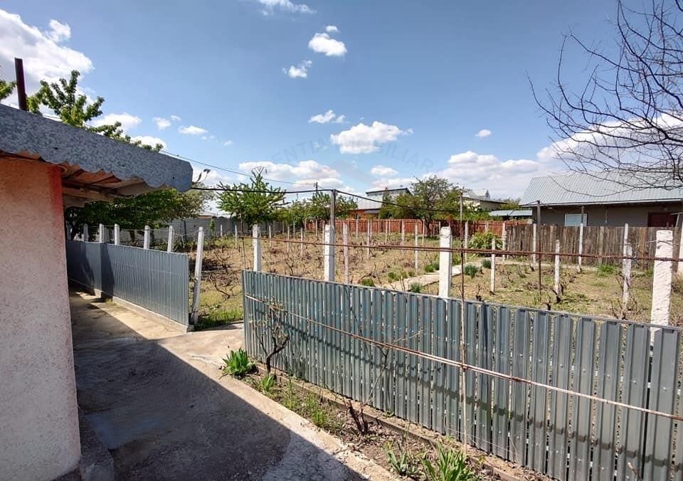 85.000 Euro- casa +magazin+garaj in com Smardan, sat Cismele, - Poză 8