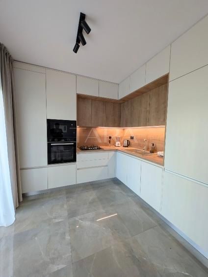 Apartament premium cu 3 camere, 84mp utili și două terase. - Poză 4