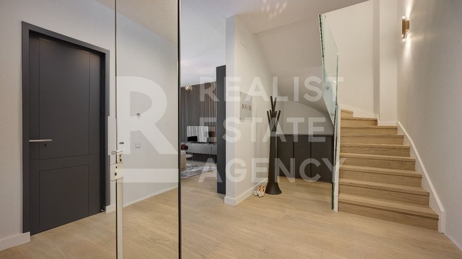 Apartament cu 4 camere - vedere spre padure, Iancu Nicolae - Poză 6