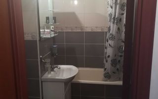 Apartament 2 camere in Micro 16 - Poză 7