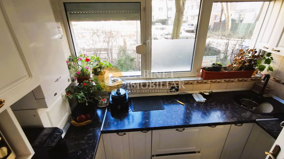 4 camere - parter, 84mp+gradina - complet mobilat&utilat - Nicolina - Poză 7