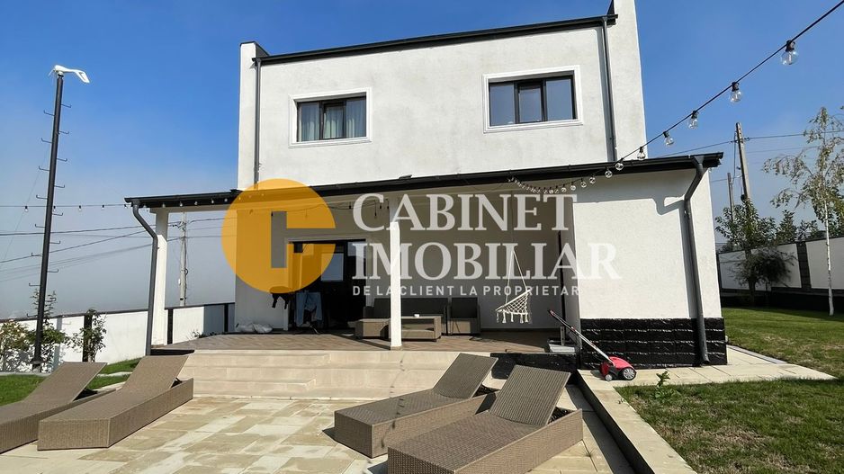 Vila Moderna - Piscina exterioara - finisaje PREMIUM - Poză 5