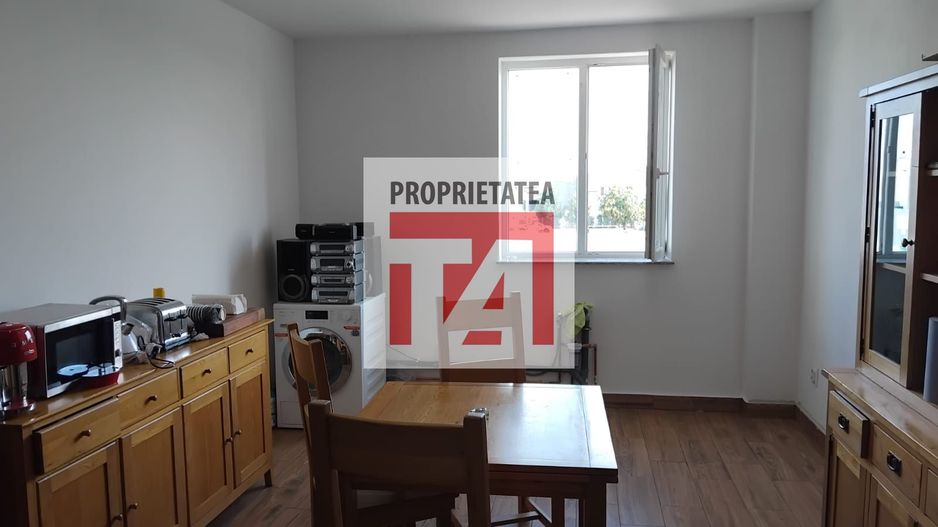 SPAȚIU DE BIROURI DE ÎNCHIRIAT – 249 MP Bd Regele  Mihai - Poză 2