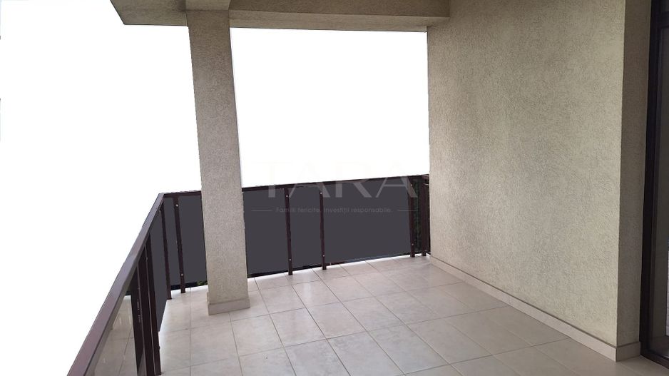 EXCLUSIVITATE. Apartament în vilă cu terasă spectaculoasă în Europa. - Poză 9