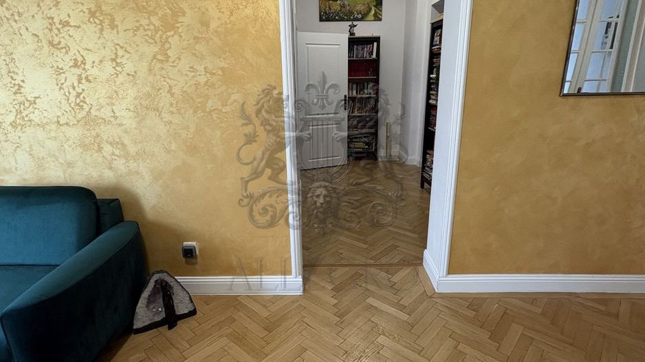 Apartament in vila interbelica |  Coposu  | 4 camere | Superb - Poză 11