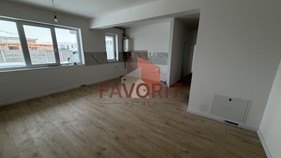 Finisaje la alegere. Gradina proprie de 46 mp. 2 locuri de parcare in CF - Poză 2