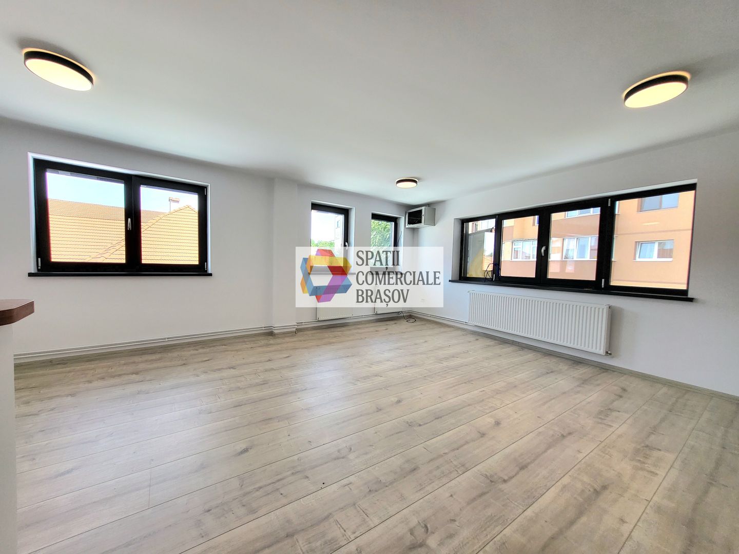 Spatiu comercial la casa - 130mp - Poză 7