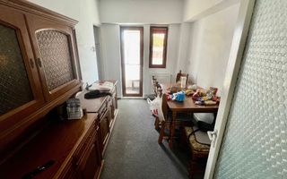 Apartament 3 camere Capitol - Poză 4