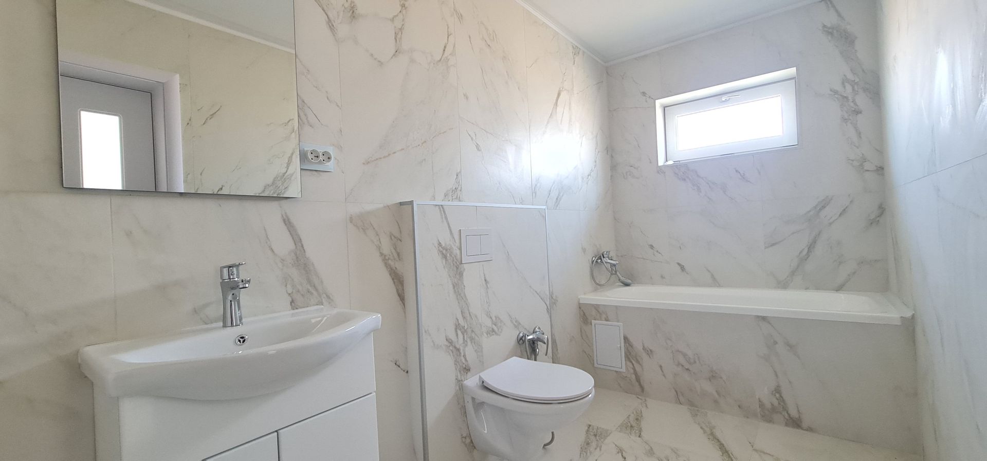 Casa individuala finalizata intabulata 4 camere Cartier Izvor Tarlungeni Brasov - Poză 8