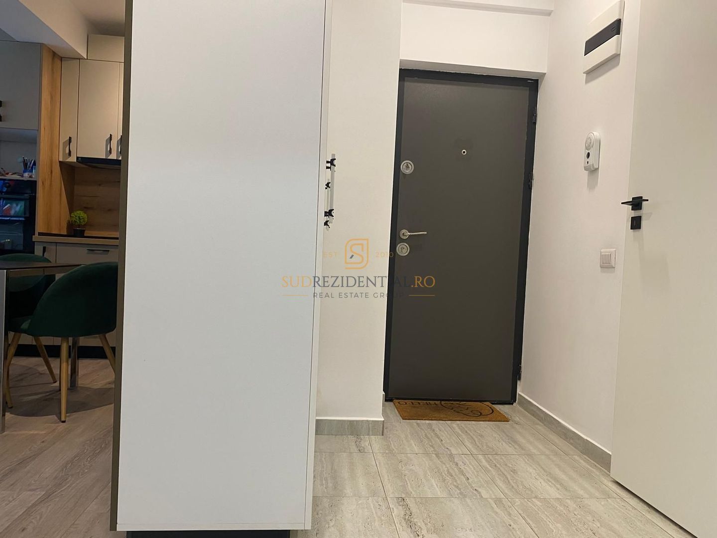 Apartament cu 3 camere, gata de mutare, imobil nou cu curte - Poză 17