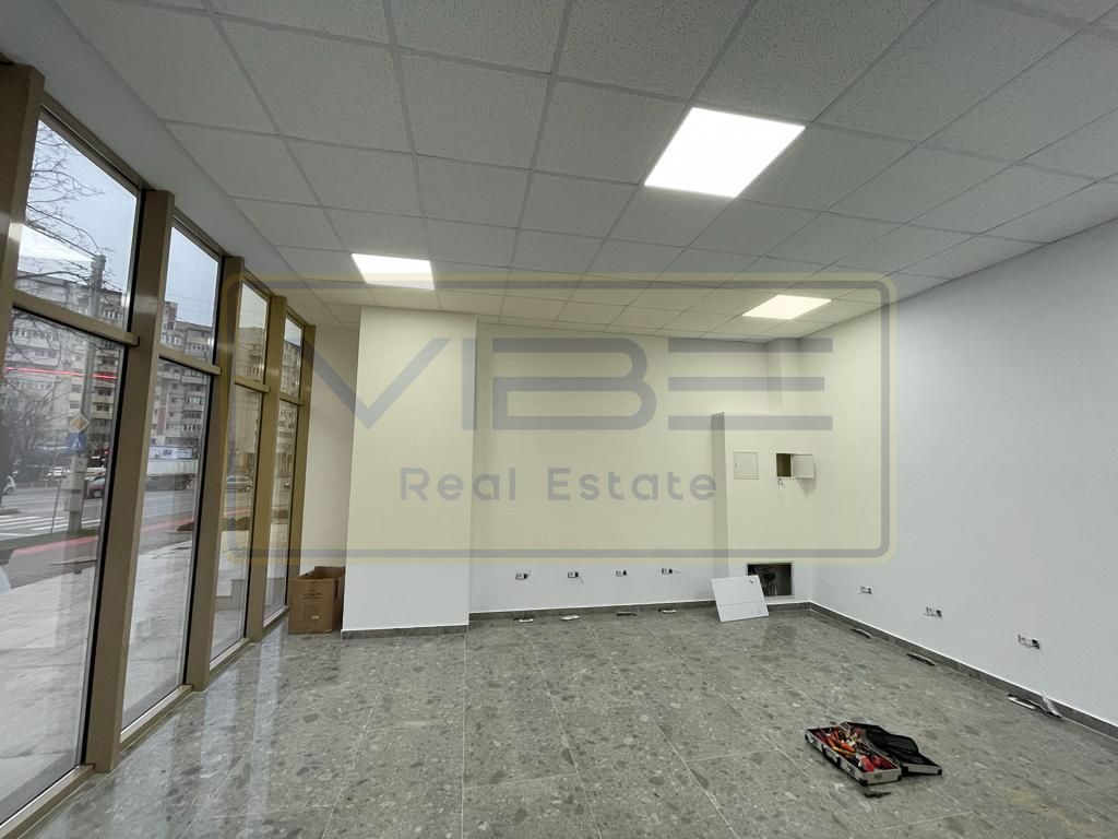 Spatiu la bulevard Nicolina - Rond vechi - Poză 5