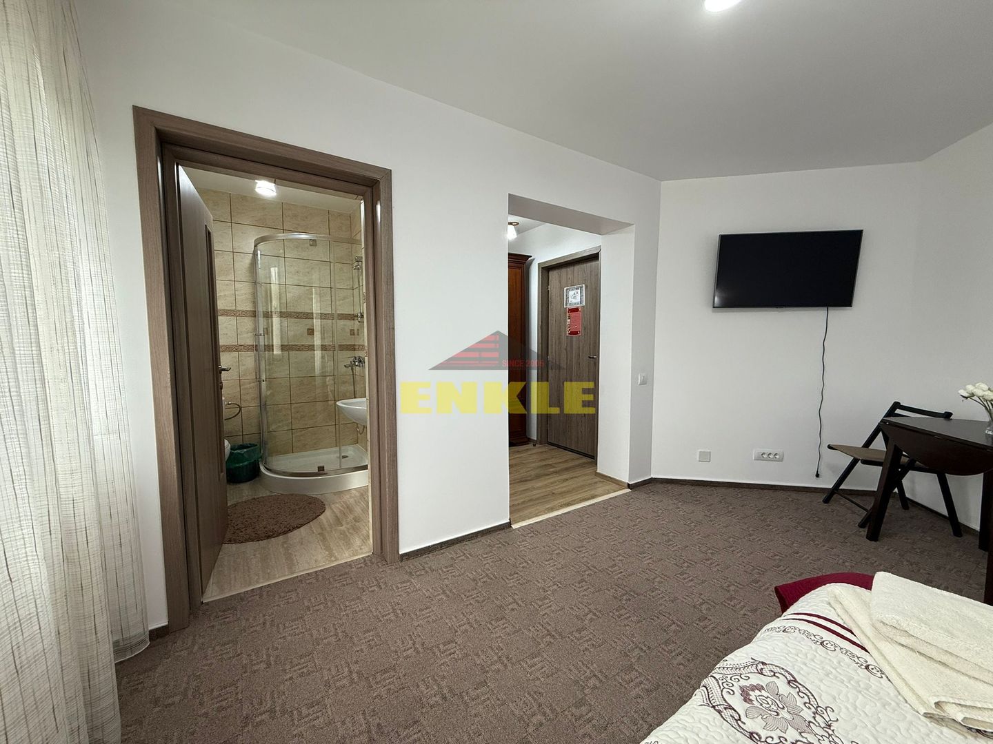 Casă modernă– ideală pentru locuință sau investitie - Poză 14