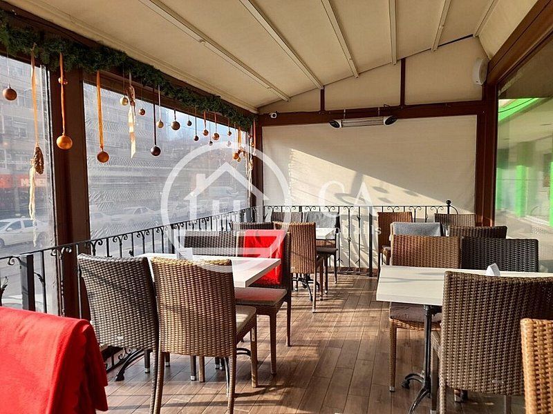 AFACERE LA CHEIE DE VANZARE - Bistro & Caffe, iRogerius, Oradea - Poză 1