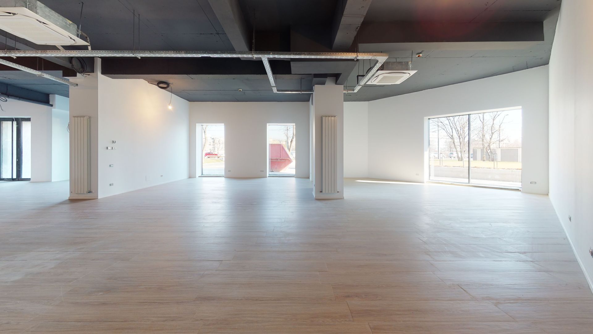 Showroom de lux / Spatiu comercial de vânzare în Cotroceni - Poză 1