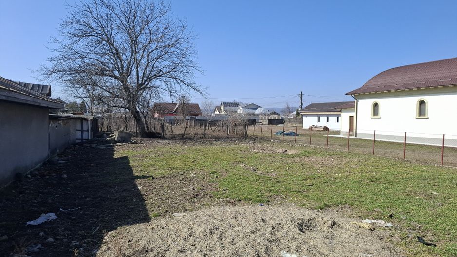 Teren de vanzare Bogdan Voda Bacau deschidere la E 85 - Poză 2