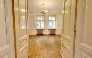 Casă / Vilă cu 6 camere de vânzare în zona Elisabetin - Poză 19