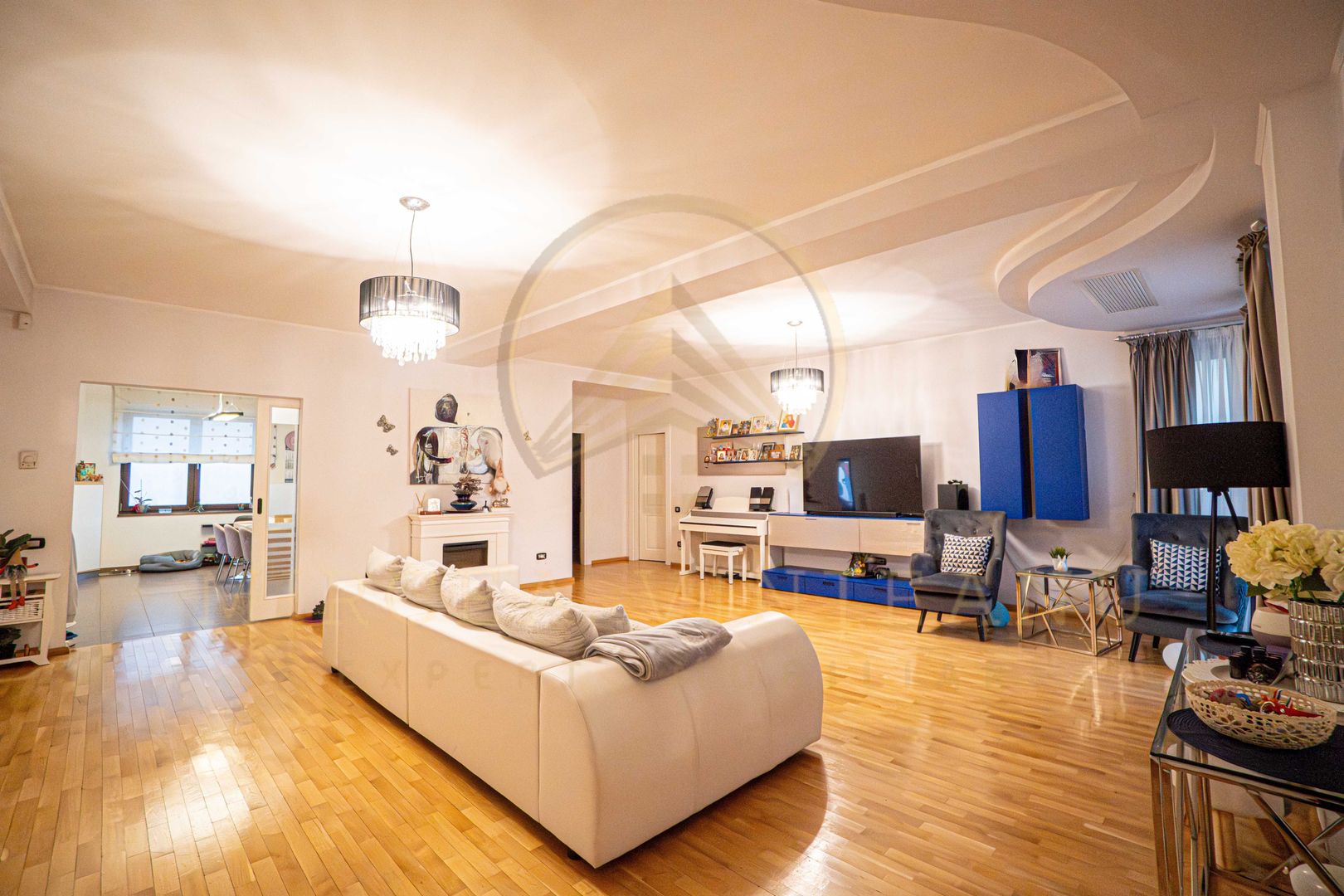 DACIA - Vila D+P+1E+M, teren 780 mp, deschidere 24 ml. - Poză 89