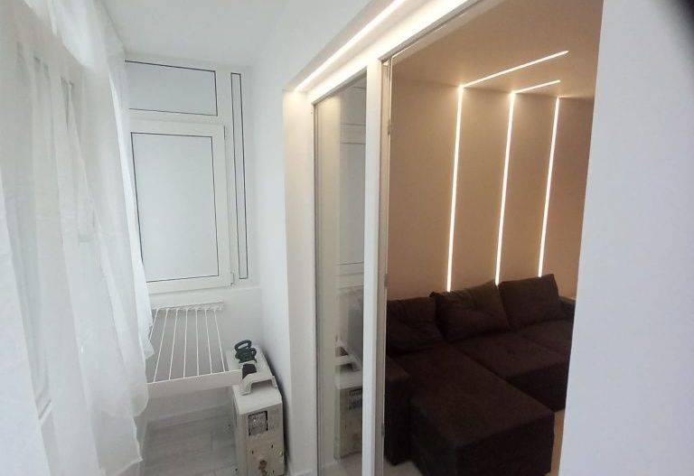 Închiriere apartament 2 camere, decomandat, cu loc de parcare - Poză 5