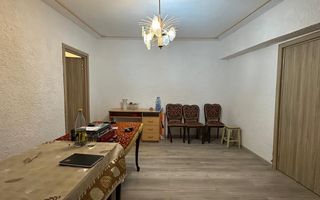 3 Camere 70mp - Partial Renovat - Metrou Aparatori la 1 Min - Poză 12