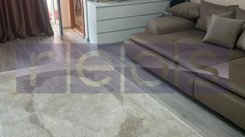 DE VANZARE GARSONIERA - LUJERULUI - METROU - Poză 2