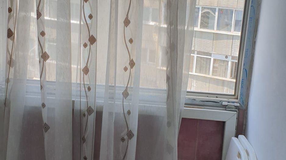 🏢 De închiriat: Garsonieră deosebită în Zona Tineretului - Poză 4