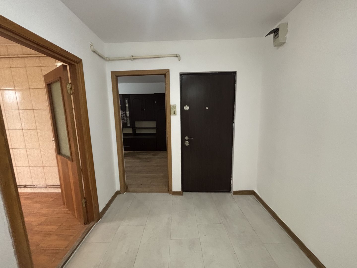 Decomandat in apropiere de Piata Verde - Poză 3