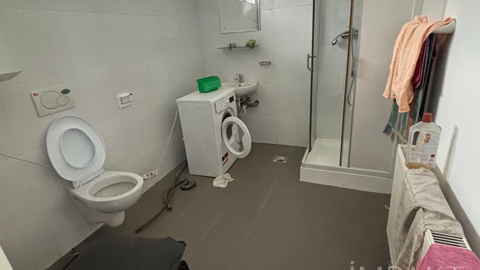 De închiriat service auto cu zona de birouri/sala asteptare - Poză 11