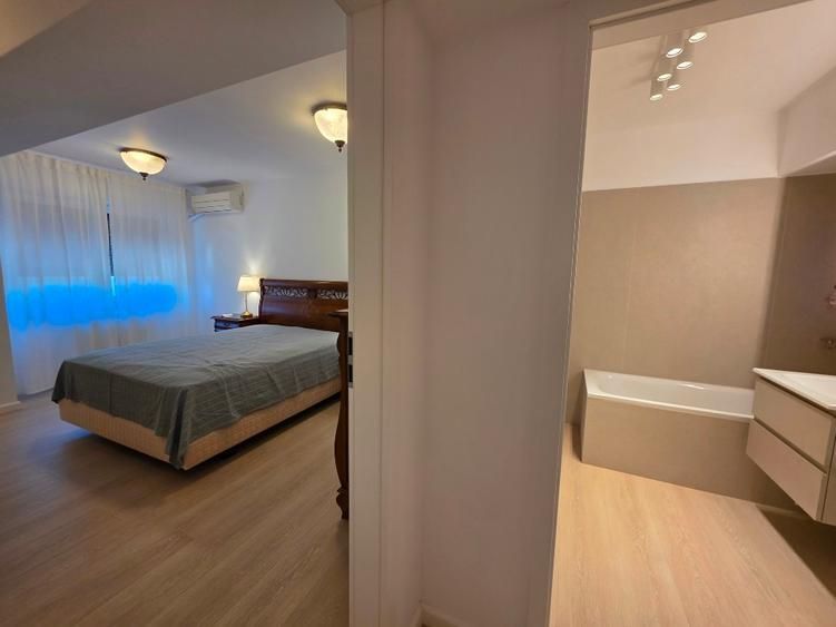 Închiriere 4 camere Lux Decebal, Centrala, Dressing, Parcare - Poză 5